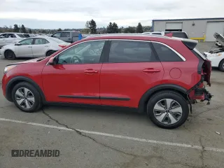 2018 Kia Niro LX with VIN KNDCB3LC1J5153943, listed as a Copart auction lot 49508495 with 135,598 mi miles and Salvage Title. Bid and sale history available at carsss.com. Image 2.