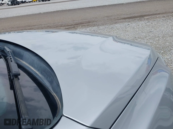 2016 Lincoln MKZ with VIN 3LN6L2G91GR606897, listed as a IAAI auction lot 41946522 with 143,347 mi miles and . Bid and sale history available at DreamBid. Image 18.