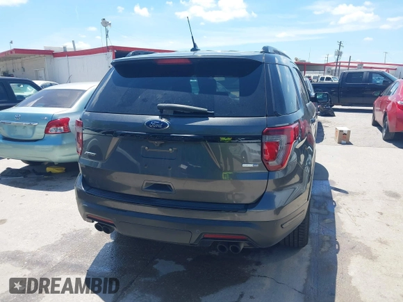 2018 Ford Explorer Sport z VIN 1FM5K8GT6JGB00350, wystawiony jako IAAI lot #42599100 z przebiegiem Nie podano mil oraz . Historia ofert i sprzedaży dostępna na DreamBid. Obrazek 16.