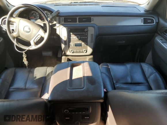 2011 Chevrolet Avalanche LT with VIN 3GNMCFE06BG168235, listed as a Copart auction lot 77015904 with 203,285 mi miles and Salvage title. Bid and sale history available at DreamBid. Image 8.