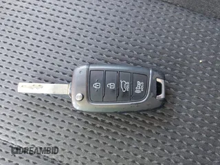 2019 Hyundai Santa Fe SE with VIN 5NMS2CAD4KH109117, listed as a IAAI auction lot 41591901 with 133,338 mi miles. Bid and sale history available at carsss.com. Image 11.
