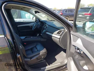 2021 Volvo XC90 Momentum with VIN YV4102PKXM1741082, listed as a IAAI auction lot 41803261 with 42,986 mi miles. Bid and sale history available at carsss.com. Image 5.