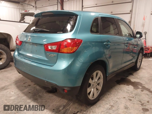 2014 Mitsubishi Outlander Sport ES with VIN 4A4AR3AU1EE021925, listed as a IAAI auction lot 41263028 with 87,867 mi miles. Bid and sale history available at carsss.com. Image 4.