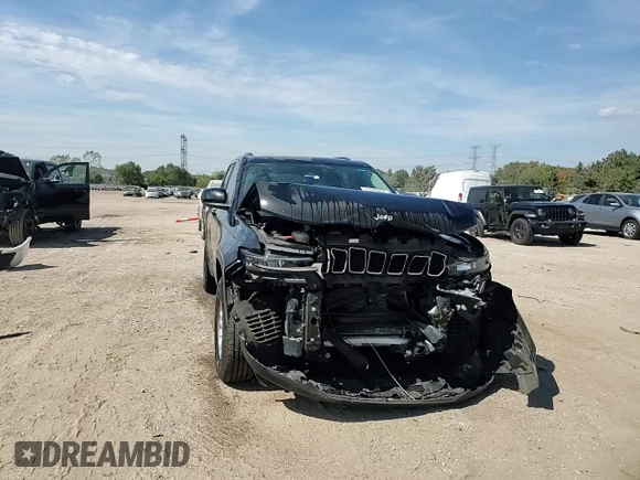 2023 Jeep Grand Cherokee Altitude z VIN 1C4RJHAGXPC548773, wystawiony jako Copart lot #71000974 z przebiegiem 35 985 mil mil oraz Szkoda całkowita • Salvage title. Historia ofert i sprzedaży dostępna na DreamBid. Obrazek 13.
