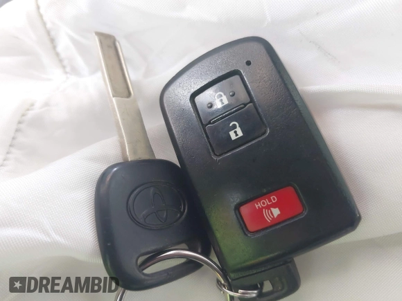 2019 Toyota Tacoma SR z VIN 3TMCZ5AN1KM257081, wystawiony jako IAAI lot #42211385 z przebiegiem 60 229 mil mil oraz . Historia ofert i sprzedaży dostępna na DreamBid. Obrazek 11.