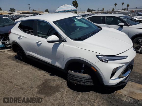 2025 Buick Encore GX Preferred with VIN KL4AMBSL1SB143276, listed as a Copart auction lot 63394905 with 9,410 mi miles and Salvage title. Bid and sale history available at DreamBid. Image 4.