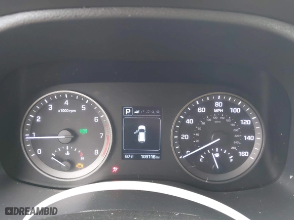 2017 Hyundai Tucson SE Plus with VIN KM8J33A43HU416901, listed as a IAAI auction lot 41445367 with 109,116 mi miles. Bid and sale history available at carsss.com. Image 7.