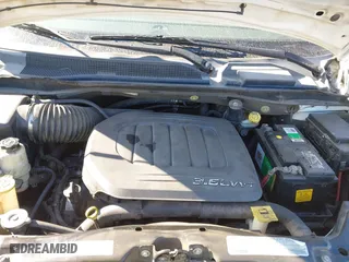 2011 Chrysler Town & Country Touring with VIN 2A4RR5DG3BR650252, listed as a IAAI auction lot 41478996 with 150,570 mi miles. Bid and sale history available at carsss.com. Image 10.