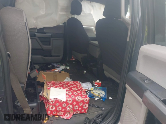 2017 Ford F-150 XL с VIN 1FTFW1EFXHKD98541, выставлен на аукционе IAAI как лот 42258856 с пробегом Не указан миль и . История ставок и продаж доступна на DreamBid. Изображение 8.