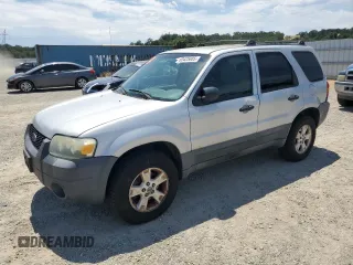 2005 Ford Escape XLT with VIN 1FMYU931X5KC50904, listed as a Copart auction lot 63425805 with 210,347 mi miles and Clean title. Bid and sale history available at DreamBid. Image 1.