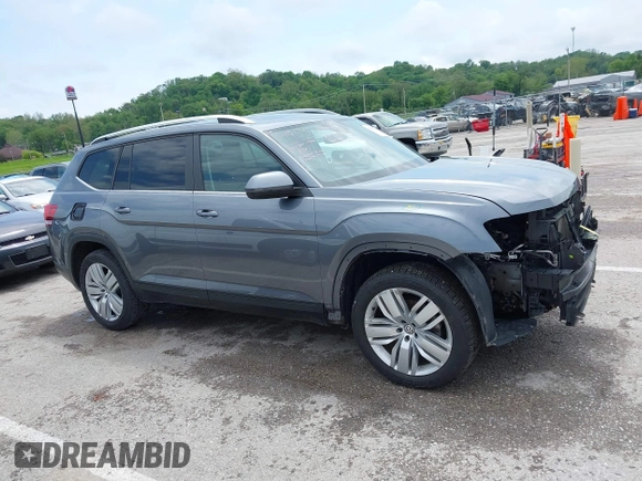 2019 Volkswagen Atlas SE z VIN 1V2WR2CAXKC611864, wystawiony jako IAAI lot #42151795 z przebiegiem 90 178 mil mil oraz . Historia ofert i sprzedaży dostępna na DreamBid. Obrazek 13.