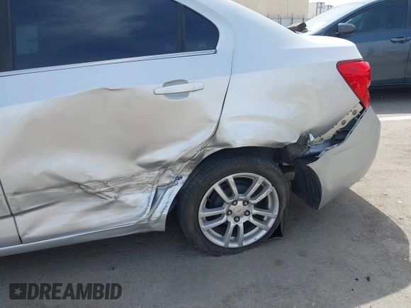 2012 Chevrolet Sonic LT with VIN 1G1JC5SH9C4136290, listed as a IAAI auction lot 42034254 with 273,427 mi miles and . Bid and sale history available at DreamBid. Image 18.