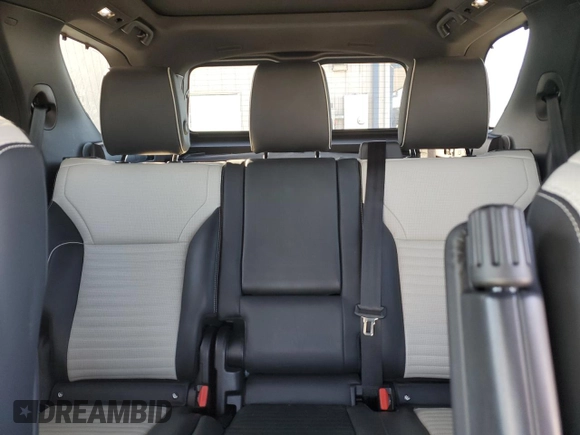 2022 Land Rover Discovery S R-Dynamic with VIN SALRT4EUXN2458134, listed as a Copart auction lot 89379125 with 52,237 mi miles and Salvage Title. Bid and sale history available at DreamBid. Image 10.