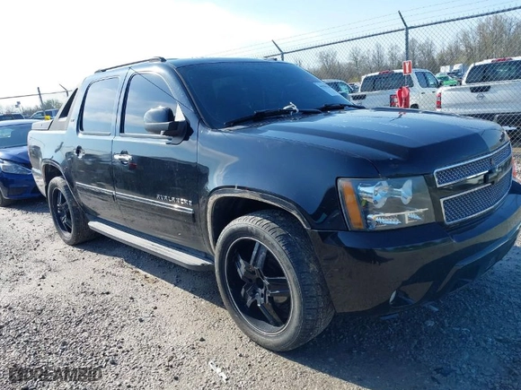 2008 Chevrolet Avalanche LT w/1LT with VIN 3GNFK12348G157837, listed as a IAAI auction lot 41969260 with 192,658 mi miles. Bid and sale history available at carsss.com. Image 1.
