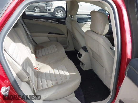 2017 Ford Fusion SE with VIN 3FA6P0HDXHR249811, listed as a IAAI auction lot 41701110 with 93,557 mi miles. Bid and sale history available at carsss.com. Image 8.