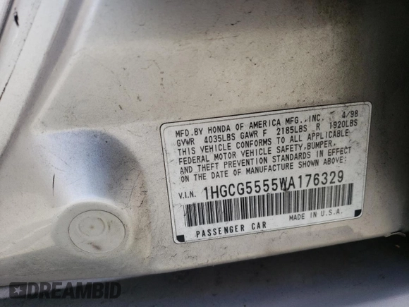 1998 Honda Accord EX z VIN 1HGCG5555WA176329, wystawiony jako Copart lot #56905865 z przebiegiem 127 911 mil mil oraz Szkoda całkowita • Salvage title. Historia ofert i sprzedaży dostępna na DreamBid. Obrazek 12.