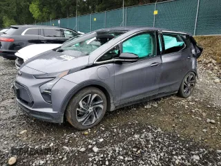 2023 Chevrolet Bolt EV 2LT z VIN 1G1FX6S0XP4149128, wystawiony jako Copart lot #55105825 z przebiegiem 34 722 mil mil oraz Nie do naprawy. Historia ofert i sprzedaży dostępna na DreamBid. Obrazek 1.