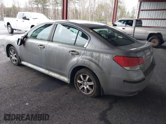 2010 Subaru Legacy Premium All-Weather Anniversary z VIN 4S3BMBG64A3210412, wystawiony jako IAAI lot #41977414 z przebiegiem 295 589 mil mil oraz . Historia ofert i sprzedaży dostępna na DreamBid. Obrazek 3.