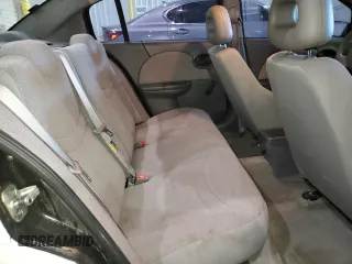 2003 Saturn ION ION 1 z VIN 1G8AG52F93Z127726, wystawiony jako Copart lot #88268395 z przebiegiem 119 847 mil mil oraz Nie do naprawy. Historia ofert i sprzedaży dostępna na DreamBid. Obrazek 10.