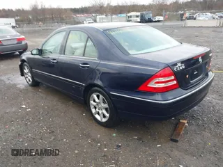 2007 Mercedes-Benz C 280 Luxury with VIN WDBRF92H67F903191, listed as a IAAI auction lot 41112114 with 125,519 mi miles and . Bid and sale history available at DreamBid. Image 3.