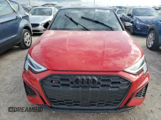 2024 Audi S3 Prestige z VIN WAUJ3DGY8RA066573, wystawiony jako Copart lot #75126954 z przebiegiem Nie podano mil oraz Nie do naprawy • Non repairable. Historia ofert i sprzedaży dostępna na DreamBid. Obrazek 5.