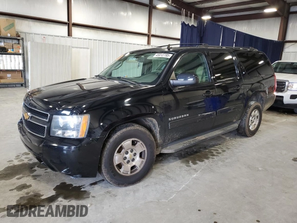 2014 Chevrolet Suburban LT with VIN 1GNSCJE01ER203892, listed as a Copart auction lot 45012795 with 183,901 mi miles and Salvage Title. Bid and sale history available at carsss.com. Image 1.