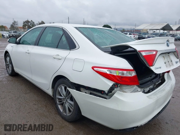 2017 Toyota Camry Hybrid LE with VIN 4T1BD1FK0HU207435, listed as a IAAI auction lot 41561337 with 194,716 mi miles. Bid and sale history available at carsss.com. Image 3.