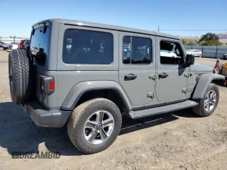 2020 Jeep Wrangler Unlimited Sahara with VIN 1C4HJXEG2LW329752, listed as a Copart auction lot 68563674 with 40,922 mi miles and Salvage Title. Bid and sale history available at carsss.com. Image 3.