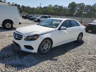 2016 Mercedes-Benz E 350 Luxury with VIN WDDHF8JB2GB326838, listed as a Copart auction lot 52218495 with 58,266 mi miles and Salvage Title. Bid and sale history available at DreamBid. Image 1.