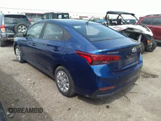 2018 Hyundai Accent SE with VIN 3KPC24A33JE025619, listed as a IAAI auction lot 36820288 with 58,358 mi miles and . Bid and sale history available at carsss.com. Image 3.