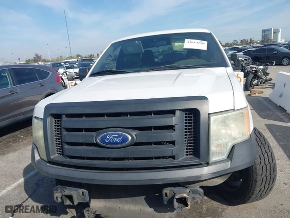 2010 Ford F-150 XL with VIN 1FTEX1CW7AFC11685, listed as a IAAI auction lot 41614150 with 237,226 mi miles. Bid and sale history available at carsss.com. Image 13.