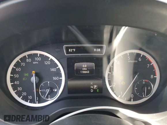 2017 Infiniti QX30 Sport with VIN SJKCH5CP2HA031619, listed as a Copart auction lot 47900034 with 118,643 mi miles. Bid and sale history available at carsss.com. Image 9.