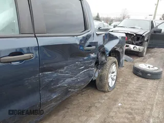 2021 Chevrolet Silverado 1500 Custom with VIN 1GCPYBEK0MZ440542, listed as a IAAI auction lot 41209792 with 40,302 mi miles and . Bid and sale history available at DreamBid. Image 6.