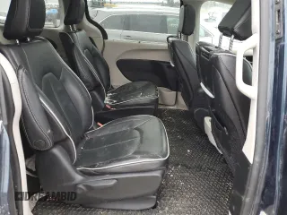 2023 Chrysler Pacifica Hybrid Limited with VIN 2C4RC1S72PR506489, listed as a Copart auction lot 44193625 with 48,433 mi miles and Salvage title. Bid and sale history available at DreamBid. Image 11.