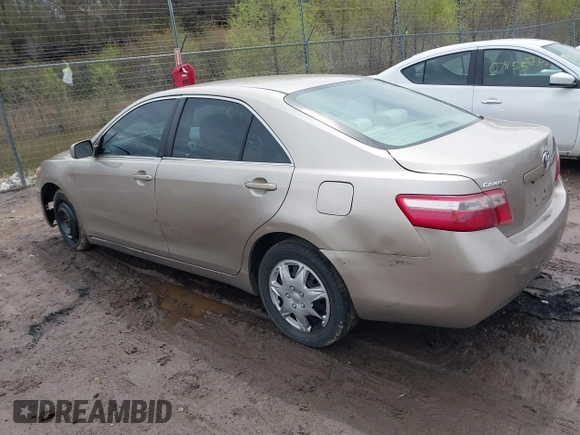 2008 Toyota Camry LE with VIN 4T1BE46K88U238575, listed as a IAAI auction lot 42112928 with 209,684 mi miles. Bid and sale history available at carsss.com. Image 3.