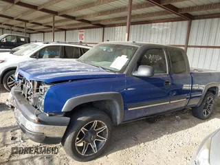2004 Chevrolet Silverado 1500 Z71 with VIN 1GCEK19T44E171846, listed as a IAAI auction lot 42057527 with 229,080 mi miles and . Bid and sale history available at DreamBid. Image 14.