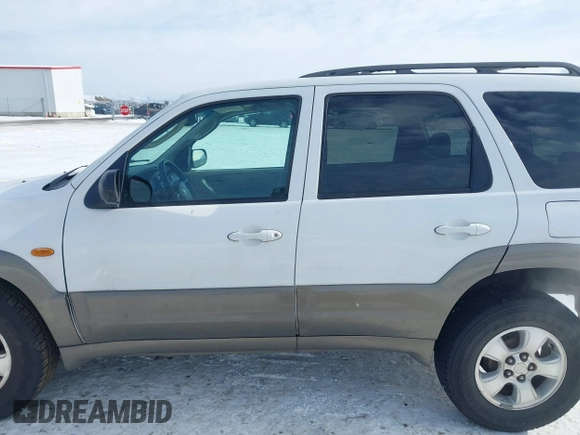 2003 Mazda Tribute ES with VIN 4F2CZ96133KM22960, listed as a IAAI auction lot 41550181 with 159,412 mi miles. Bid and sale history available at carsss.com. Image 15.