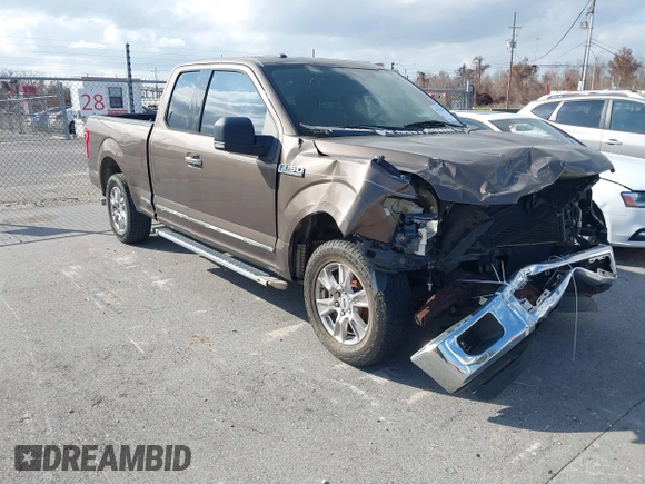 2016 Ford F-150 XL with VIN 1FTEX1C81GKE08577, listed as a IAAI auction lot 41523206 with Not Provided miles and . Bid and sale history available at carsss.com. Image 1.