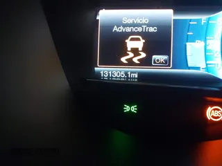 2017 Ford Explorer Sport с VIN 1FM5K8GT8HGA45460, выставлен на аукционе IAAI как лот 42312503 с пробегом 131 305 миль миль и . История ставок и продаж доступна на DreamBid. Изображение 16.