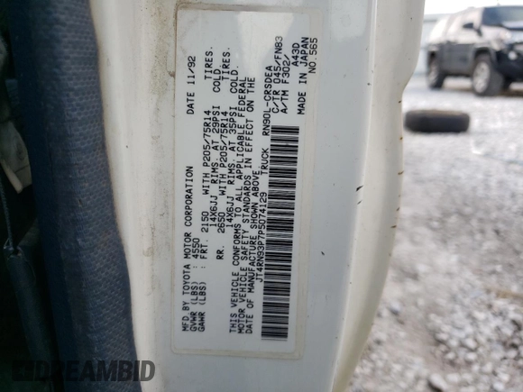 1993 Toyota Pickup DLX z VIN JT4RN93P7P5074129, wystawiony jako Copart lot #72893054 z przebiegiem 235 053 mil mil oraz Szkoda całkowita • Salvage title. Historia ofert i sprzedaży dostępna na DreamBid. Obrazek 14.