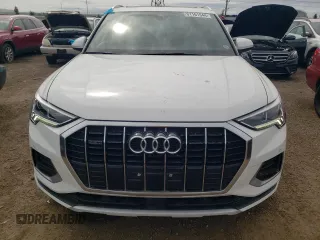 2019 Audi Q3 Premium Plus with VIN WA1BECF30K1067122, listed as a Copart auction lot 61161544 with 22,697 mi miles and Salvage Title. Bid and sale history available at carsss.com. Image 5.