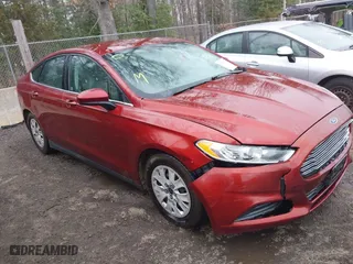 2014 Ford Fusion S with VIN 3FA6P0G78ER252746, listed as a IAAI auction lot 41779840 with 193,191 mi miles. Bid and sale history available at carsss.com. Image 1.
