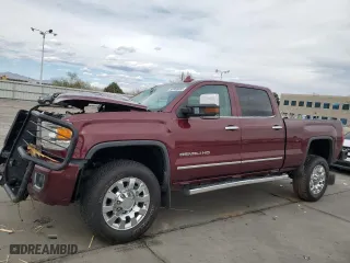 2016 GMC Sierra 2500HD Denali with VIN 1GT12UE85GF220987, listed as a Copart auction lot 50966885 with 95,424 mi miles and Salvage Title. Bid and sale history available at carsss.com. Image 1.