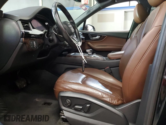 2017 Audi Q7 Premium Plus with VIN WA1LAAF75HD051156, listed as a Copart auction lot 56359105 with 131,306 mi miles and Clean Title. Bid and sale history available at DreamBid. Image 7.