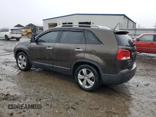 2012 Kia Sorento EX with VIN 5XYKU4A28CG202183, listed as a Copart auction lot 43181465 with 176,890 mi miles and Salvage Title. Bid and sale history available at carsss.com. Image 2.