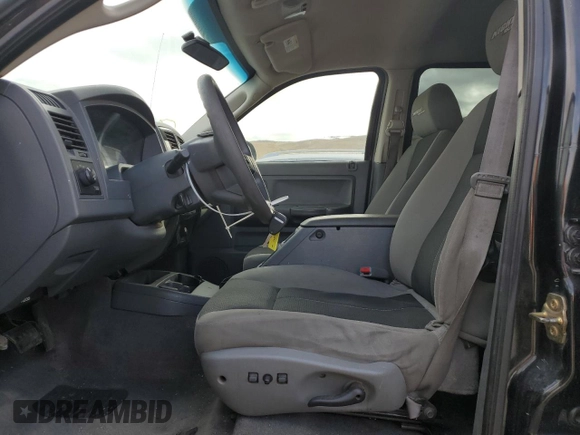 2006 Dodge Dakota SLT with VIN 1D7HW48NX6S665497, listed as a Copart auction lot 47468295 with 215,427 mi miles and Salvage Title. Bid and sale history available at carsss.com. Image 7.