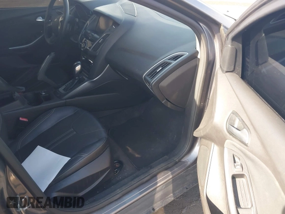 2012 Ford Focus Titanium with VIN 1FAHP3N28CL270225, listed as a IAAI auction lot 41401080 with 80,650 mi miles and . Bid and sale history available at carsss.com. Image 5.