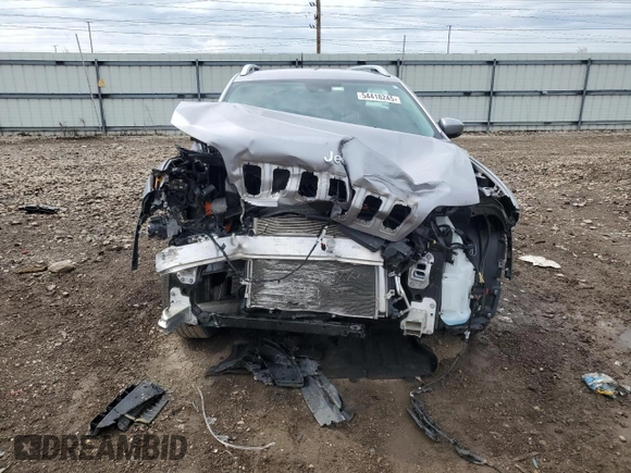 2021 Jeep Cherokee Latitude with VIN 1C4PJLCB4MD155837, listed as a Copart auction lot 54418245 with 54,232 mi miles and Salvage title. Bid and sale history available at DreamBid. Image 5.