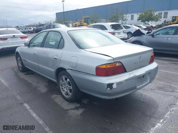 2000 Acura TL with VIN 19UUA5673YA060135, listed as a IAAI auction lot 41794634 with 130850 miles. Bid and sale history available at carsss.com. Image 6.