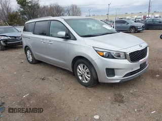 2015 Kia Sedona LX with VIN KNDMB5C15F6071729, listed as a IAAI auction lot 41753512 with 1 mi miles. Bid and sale history available at carsss.com. Image 1.
